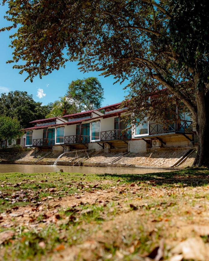 Hacienda Don Vicente Bungalows-Tarapoto Buitenkant foto